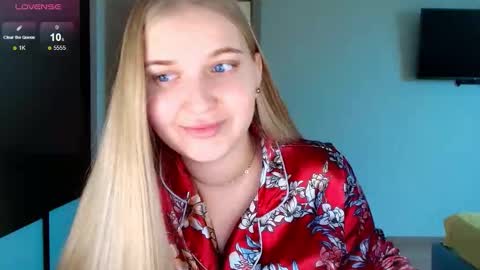 Alice online show from November 9, 10:00 am