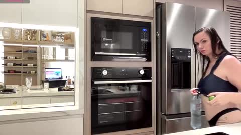 Snapshot of docehot1818 chatting on January 6, 5:06 pm Ctia But I prefer to be called DOCE online show from January 6, 5:06 pm