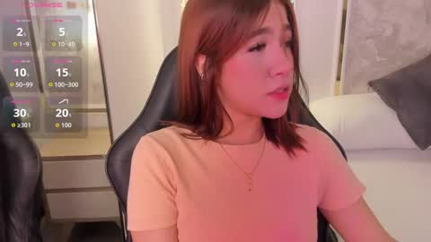 D  online show from October 7, 2:38 am