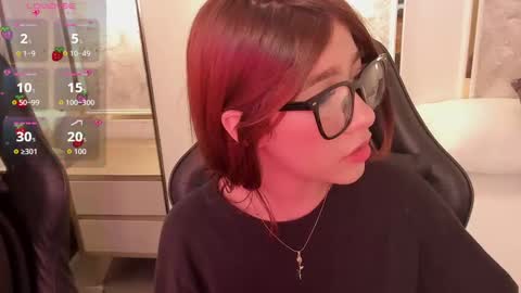 D  online show from October 8, 2:49 am