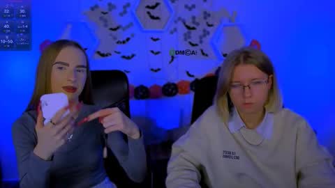 doll_vey online show from November 3, 8:13 pm