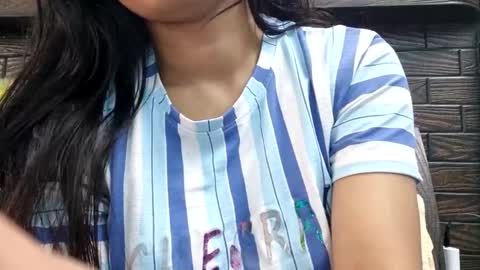 Snapshot of dollmeenu chatting on September 15, 8:22 am dollmeenu online show from September 15, 8:22 am