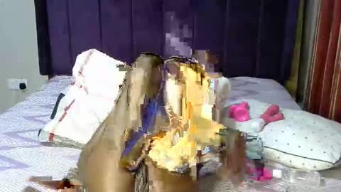 Stormy online show from October 22, 11:32 pm