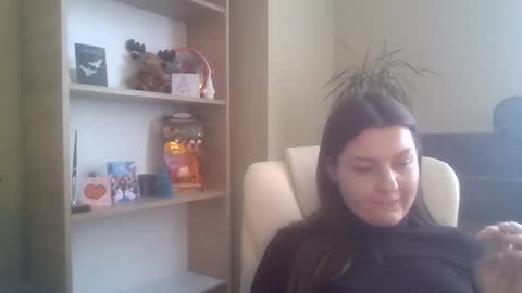 DollyRoma online show from January 9, 12:20 pm