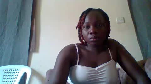 dollyvee online show from November 7, 12:00 pm