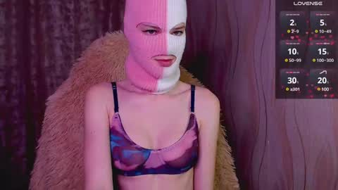 domiiniicana online show from January 28, 2:21 pm