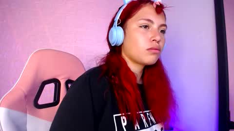   online show from March 18, 11:26 am