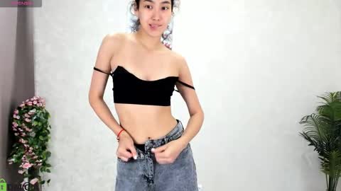 Aura online show from October 29, 7:23 am