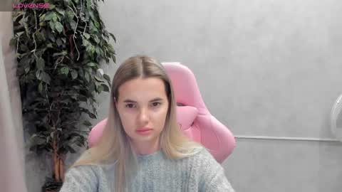 Donna On GMT2 Mon-Fri 3-9 AM online show from February 24, 12:05 am