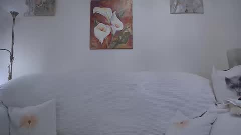 Erica online show from March 7, 12:01 pm