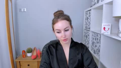 DonnaSensual online show from November 10, 7:42 pm