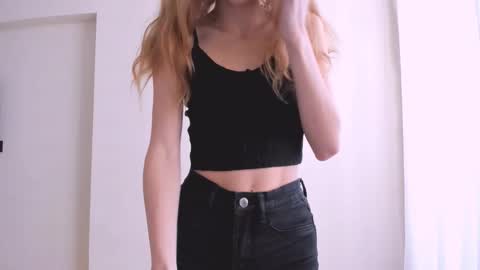 Sam online show from November 5, 7:46 am