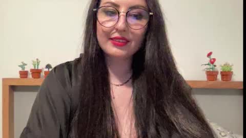 Dorothy online show from March 5, 7:42 pm