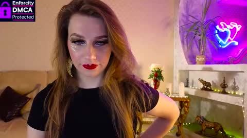 Emily online show from November 23, 4:19 pm