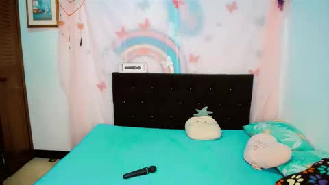 sharon online show from October 15, 8:06 am