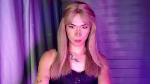 KATE online show from December 20, 4:44 pm