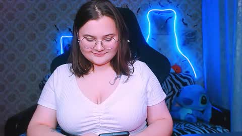 dreamforyoue2 online show from October 30, 7:26 pm