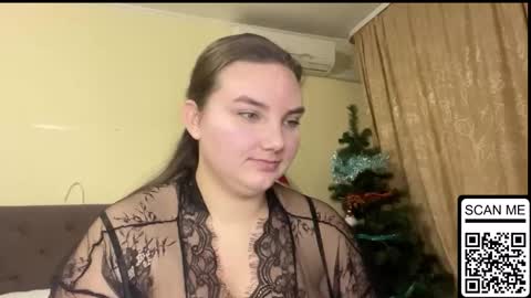 Mila online show from November 29, 4:00 pm