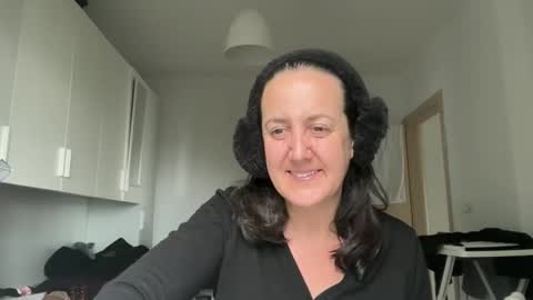 Dr. Resa online show from February 9, 8:49 am