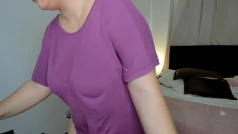 dulce brithany online show from March 13, 9:05 pm