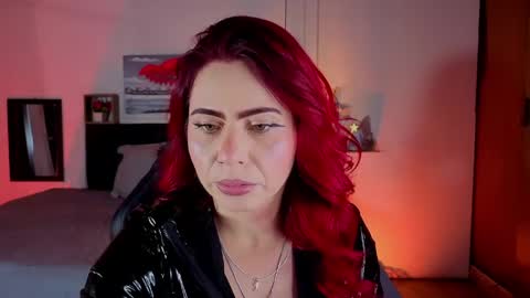 DULCE online show from April 7, 7:49 pm