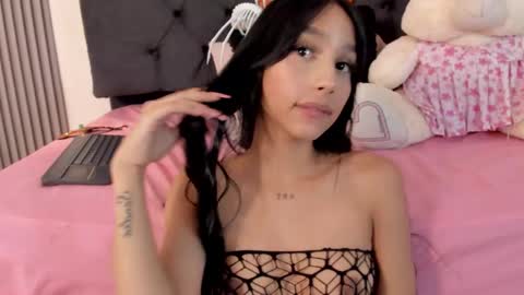 Dluce May online show from October 29, 4:39 am