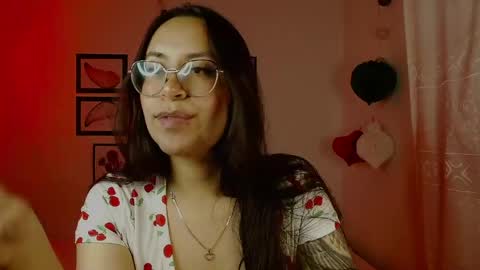 Dulce online show from April 18, 8:28 am