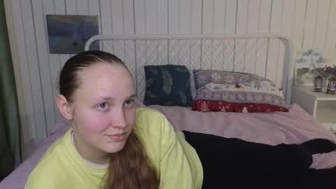 Jenny online show from February 15, 7:13 pm