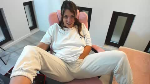 dayana online show from November 12, 5:16 am