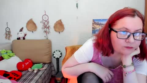 Dyanne online show from February 22, 3:45 am