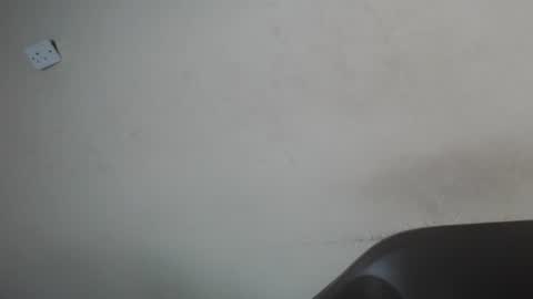 eatuupx online show from January 28, 7:11 am