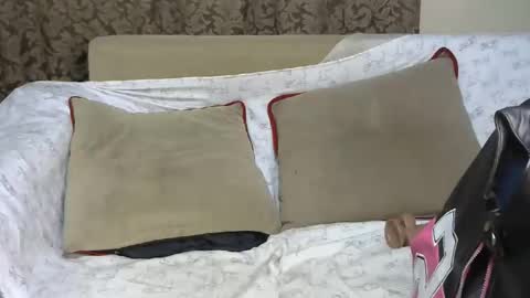 Queen online show from November 27, 9:28 pm