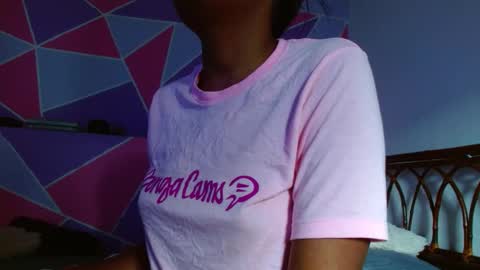 Snapshot of ebony_alika chatting on February 18, 12:49 pm Alika Ashanti online show from February 18, 12:49 pm