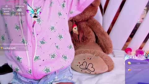 Luci  online show from December 6, 2:02 am