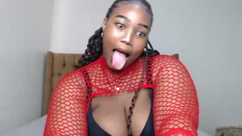 ebony_doll5 online show from June 28, 7:59 am