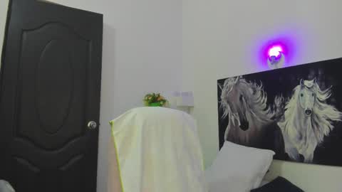 ebony_katterin online show from February 21, 7:10 pm