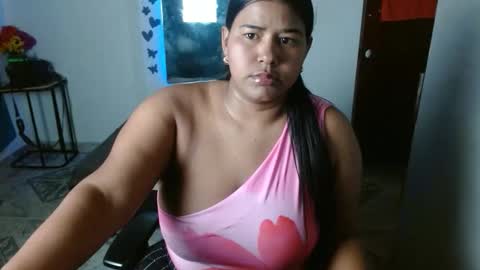 ebony_luna1 online show from March 27, 7:36 pm