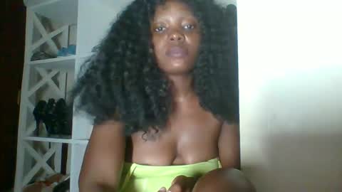 Malikia online show from December 14, 8:03 pm