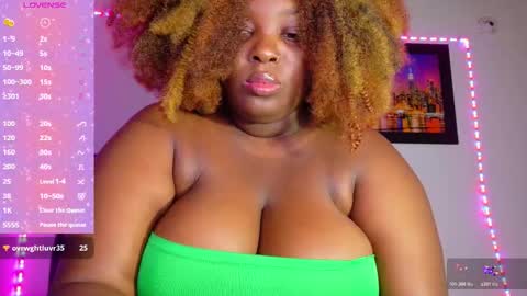 LINA  online show from March 25, 3:34 am