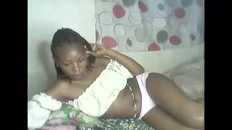 ebony_phoenix12 online show from November 17, 6:58 am