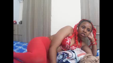 ebony_sluttt online show from February 24, 7:07 am
