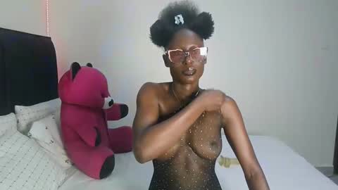 ebonychocholate254 online show from April 12, 6:54 pm