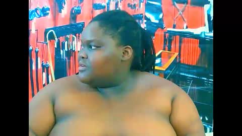 ebonyhotbuns4u2luv online show from October 30, 7:15 pm