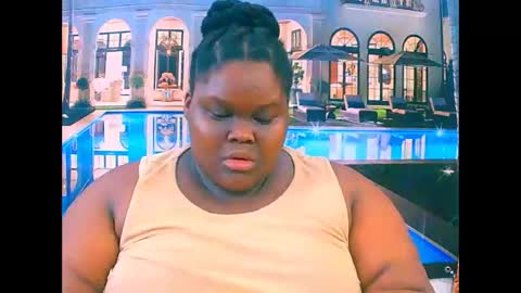 ebonyhotbuns4u2luv online show from November 23, 7:04 pm