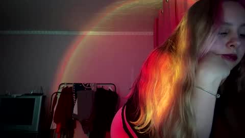 April online show from January 8, 9:52 pm