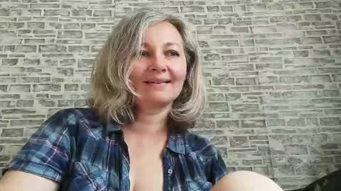 Snapshot of edithmanning chatting on September 10, 6:02 am edithmanning online show from September 10, 6:02 am