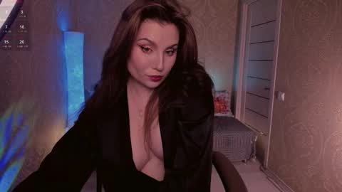 eesmaaarr online show from November 17, 1:28 am