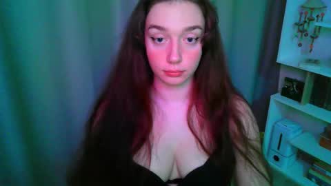 effie_balconii online show from October 5, 1:38 pm
