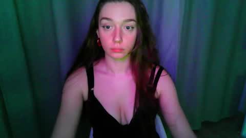 effie_balconii online show from December 21, 3:16 pm