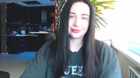 Effy online show from February 19, 11:49 am